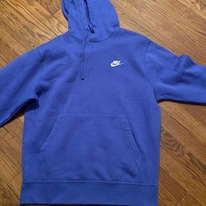 nike sweatshirt never worn